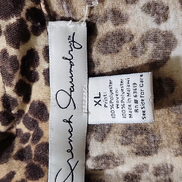 French Laundry sleeveless leopard shirt. - Picture 2 of 4